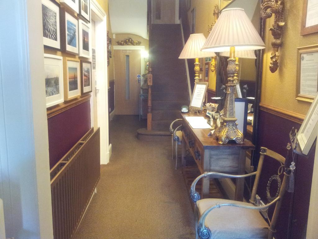 The Ambassador Townhouse Hotel Southport Ngoại thất bức ảnh